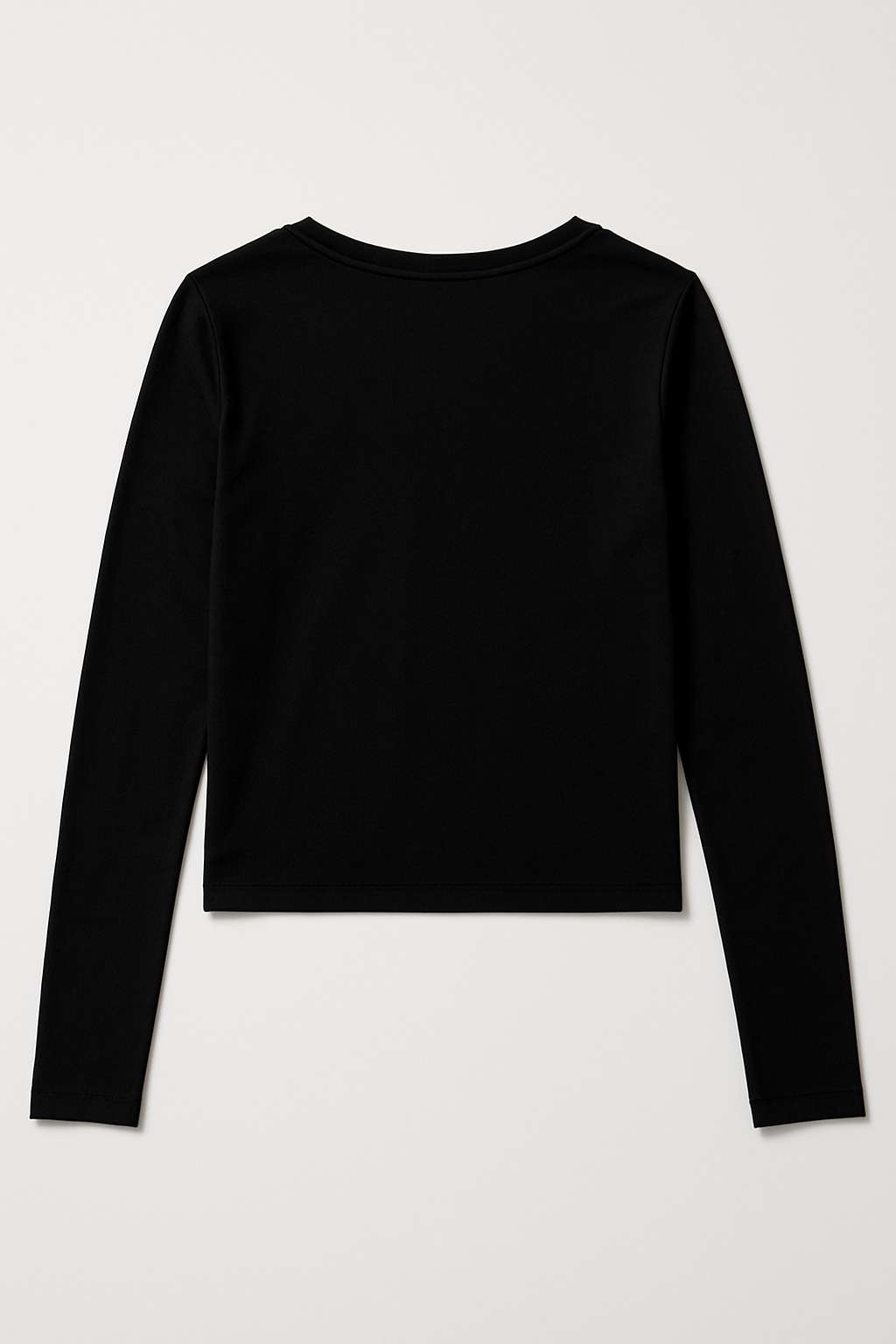 Bisiklet yakalı ve uzun kollu tişört. - 5